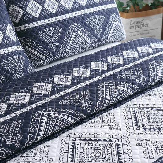 Modern Animal Pattern Quilted Bedspread Set - Shams