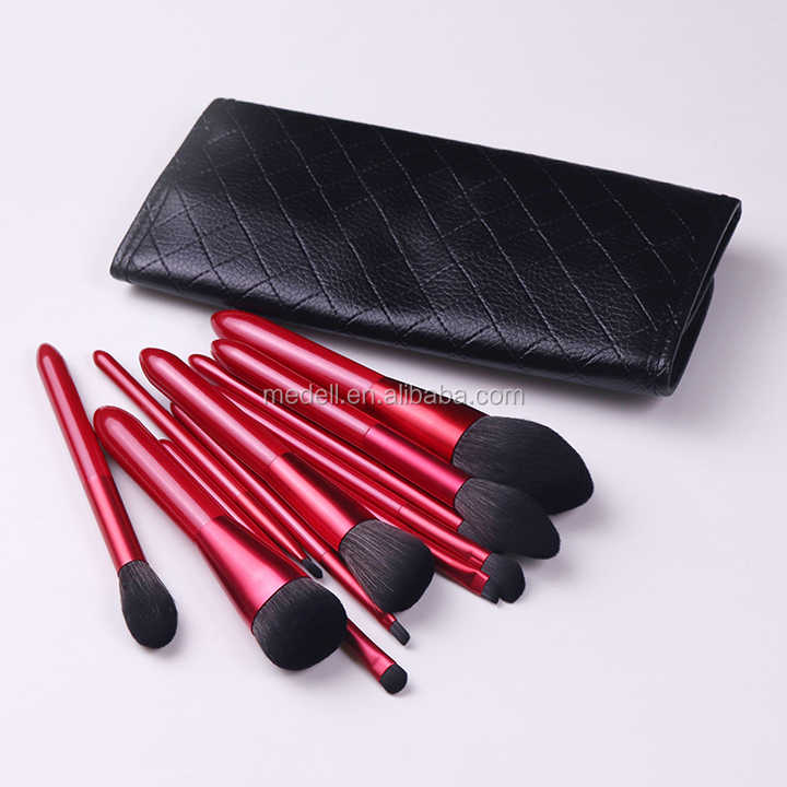 Cosmetic Brush Set مجموعة فرش مكياج احترافية فاخرة من 12 قطعة