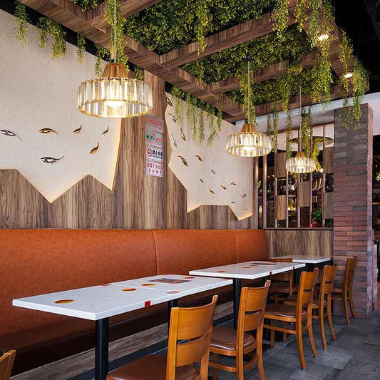 لإضاءة البار والمطعم