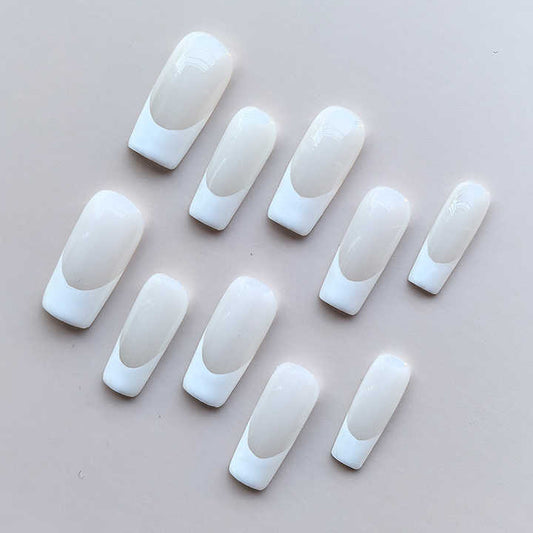 فن أظافر إبداعي بسيط ومغطى بالكامل مصنوع يدويًا - Creative Minimalist Fully Covered Handmade Nail