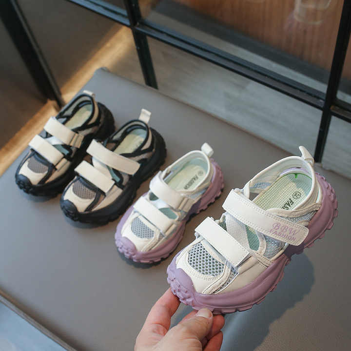 girls flat shoes