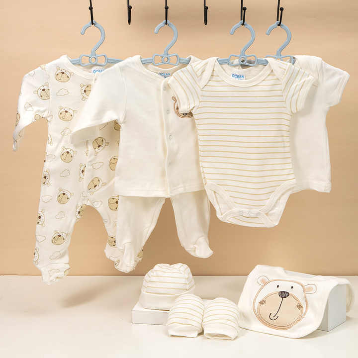 High Quality Multi-design Combed Cotton 8 Piece Set Newborn Baby Bodysuit Rompers Baby Full Set