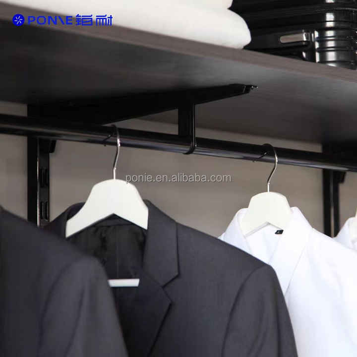 Clothes storage .. تخزين الملابس