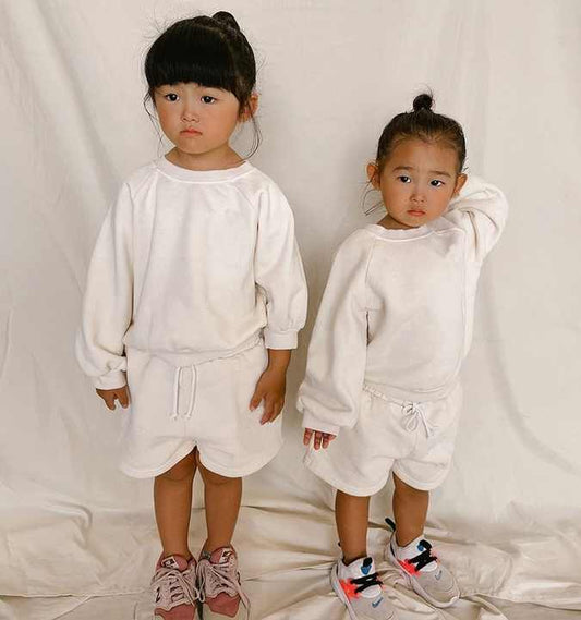 طقم ملابس للركض للأطفال والبالغين