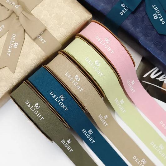 gifts-gifts-wrapping ribbons