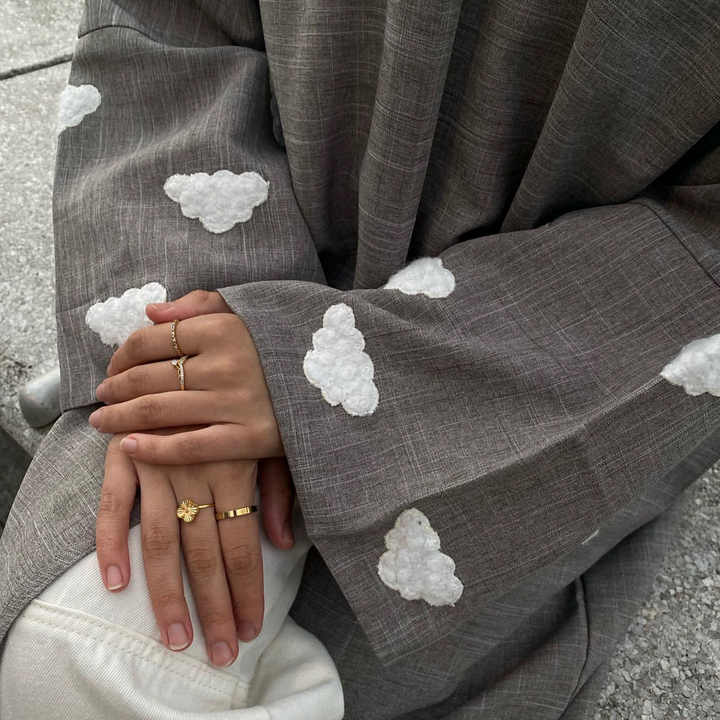 عبايات ملونة نسائيه شتويه