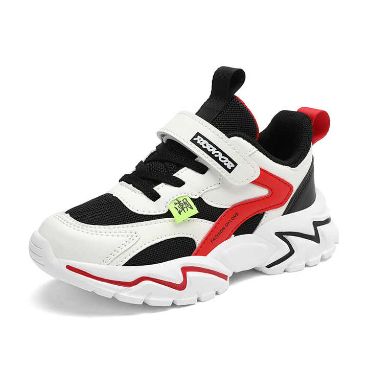 أحذية رياضية جديدة عالية الجودة . New high quality sneakers