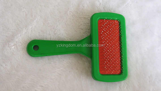Hot Selling Pet Supply Green and Red Pet-Hair Comb