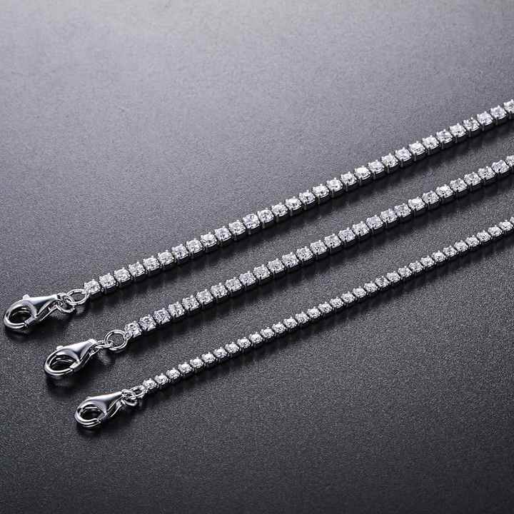 Elegant and charming women's jewelry