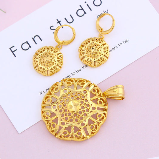 Women's earrings and necklace