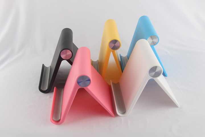 mobile phone holder . حامل هاتف المحمول
