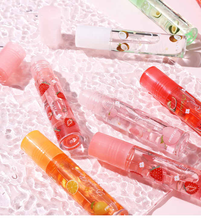 Random Roll On 6 Colors Fruit Oil Mirror Moisturizing Transparent Long Lasting Cosmetics Moisturizing Lip Gloss Lip Balmلفة عشوائية من 6 ألوان على زيت الفاكهة مرآة ترطيب شفافة تدوم طويلاً مستحضرات تجميل مرطبة ملمع شفاه بلسم الشفاه