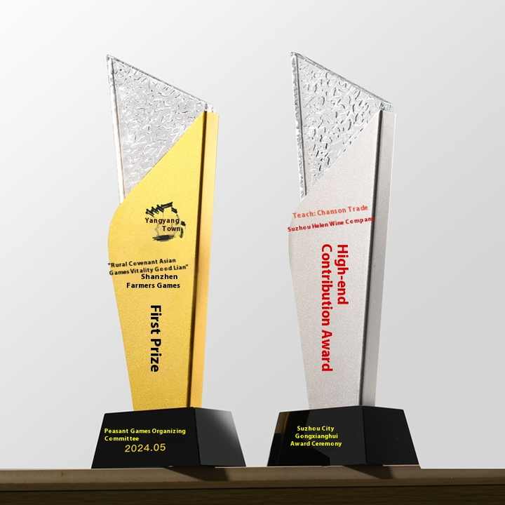 Custom Crystal Metal-Crystal Cup