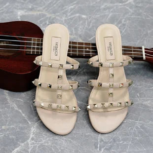 Women's casual shoes and slippers