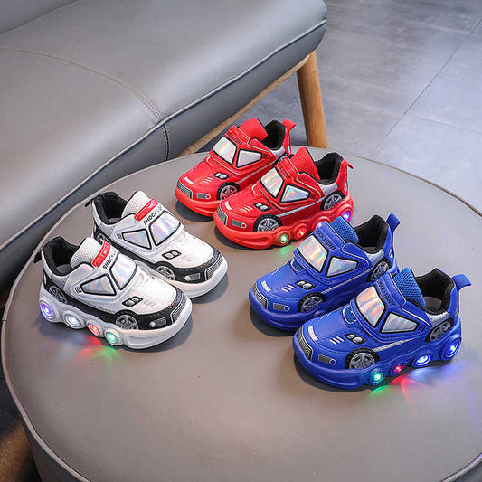 New fashion kids sneakers.