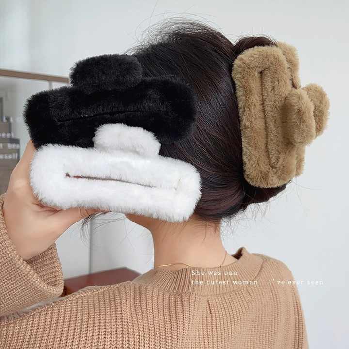 مستلزمات شعر