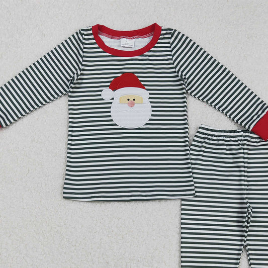 طقم ملابس كم طويل