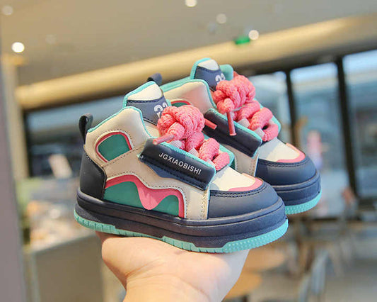 حذاء رياضي اولاد