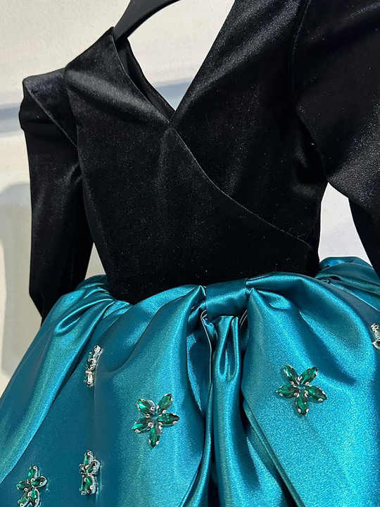 فساتين