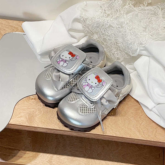 أحذيه رياضيه بنات