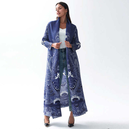 عبايه ملونة