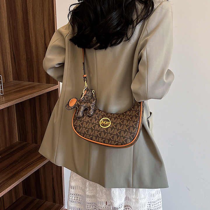 حقائب أنيقة للسيدات