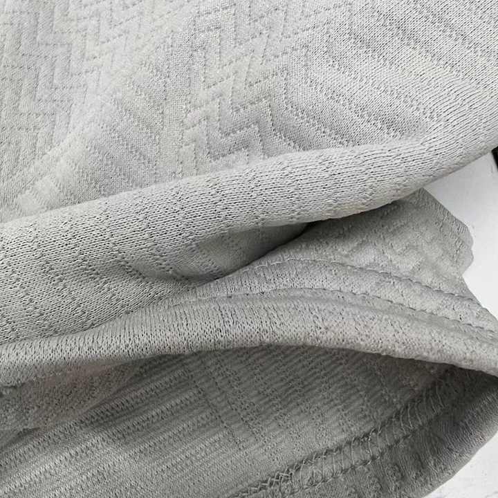 اطقم رياضه اولاد باكمام قصيرة