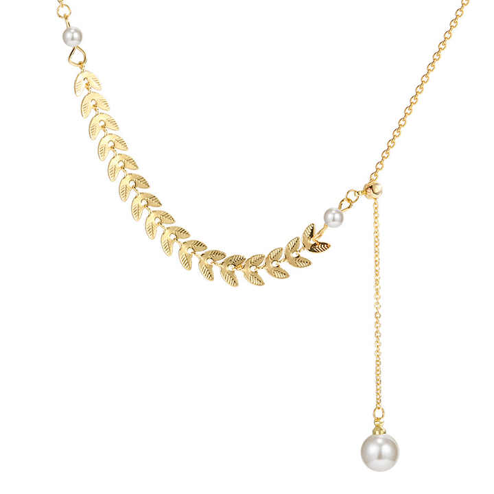 Pearl leaf necklace