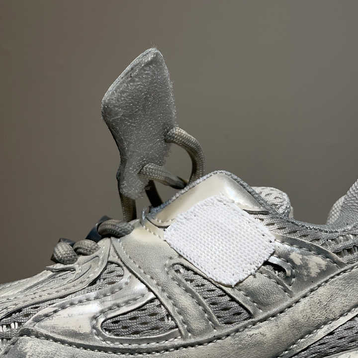 children's sneakers