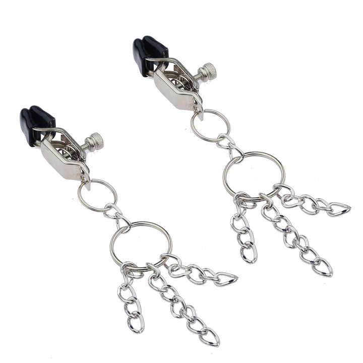 Three-chain chest clip