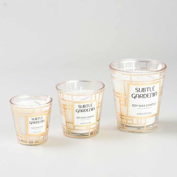Factory New Glass -شمعة معطرة