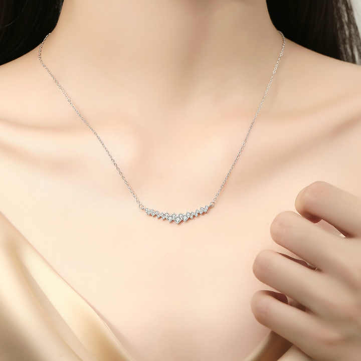 Women's necklace