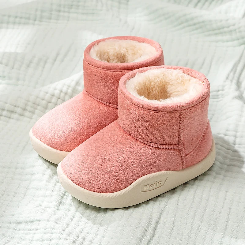 Girls' winter shoes