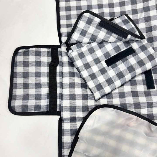 سجادة تخييم في الهواء