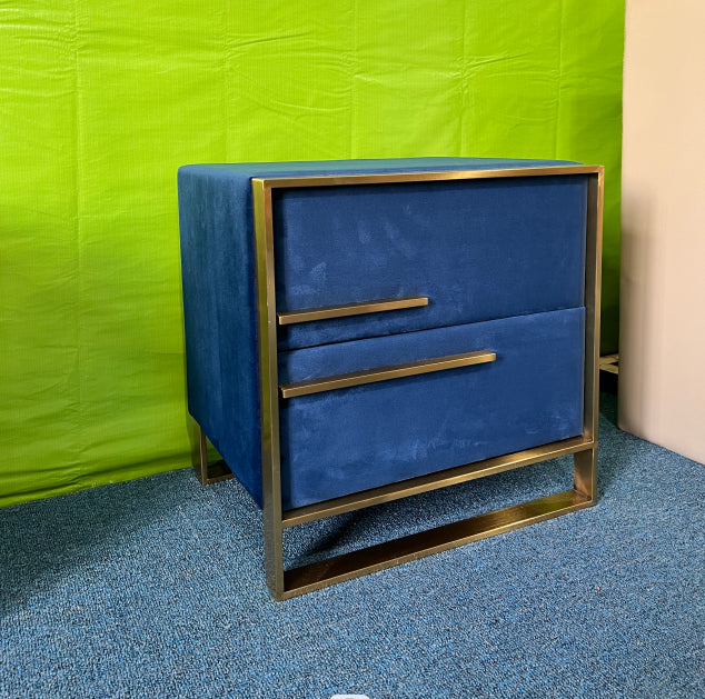 Tables طاولات