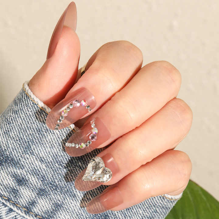 اظافر صناعيه , Artificial nails