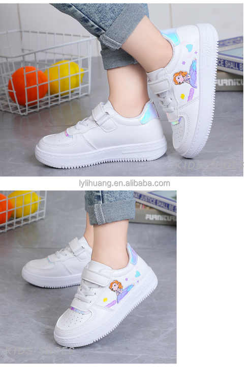 Girls' sneakers