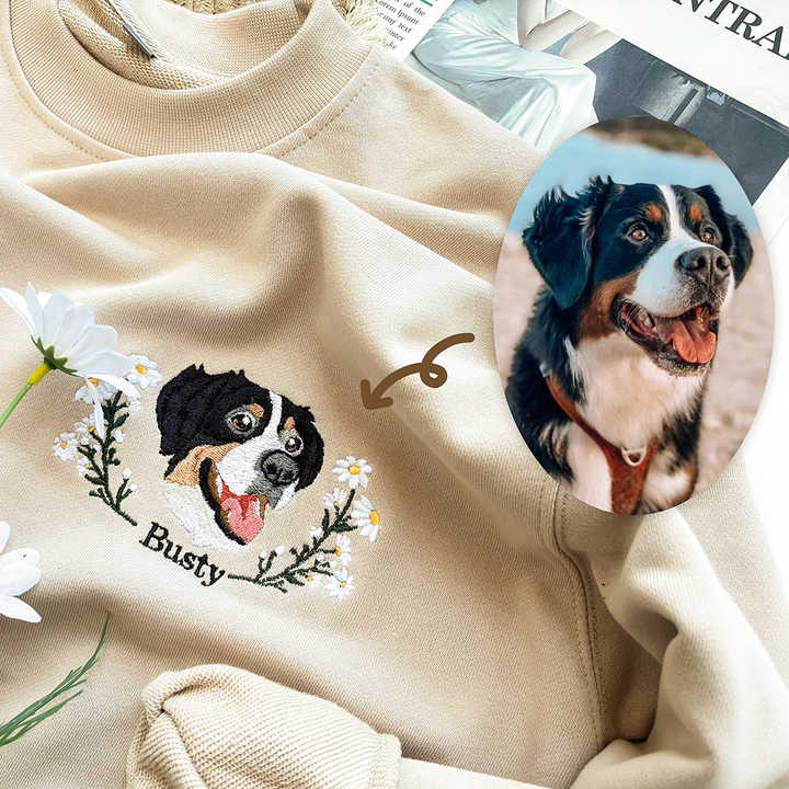 سويت شيرت مطرز ثلاثي الأبعاد