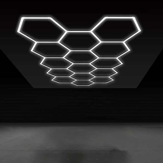 صالون تصفيف الشعر، صالون حلاقة، غسيل . Hair salon, barber shop, car wash, studio, business,