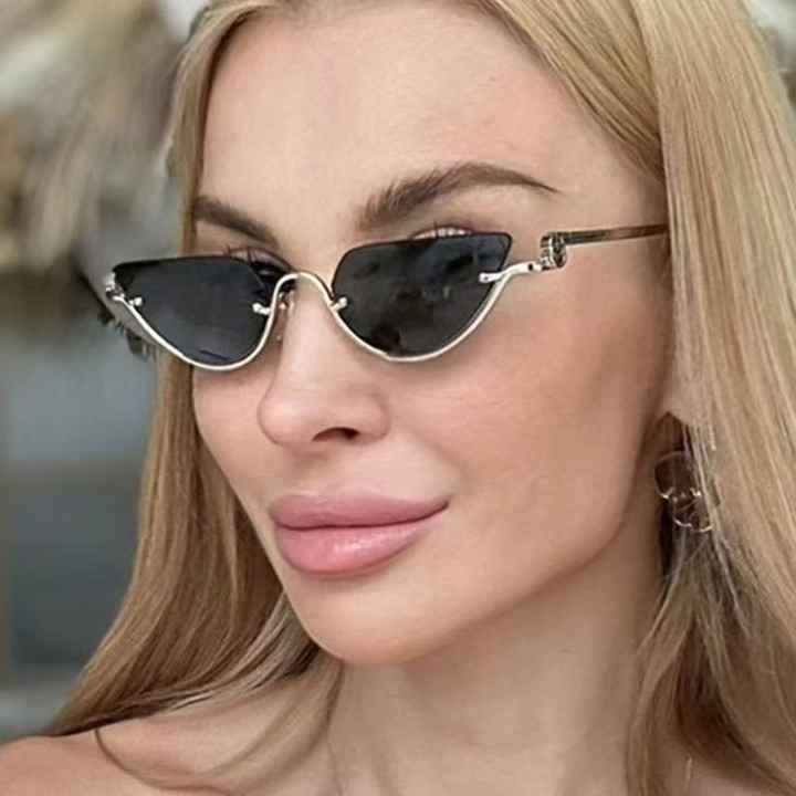 نظارات شمسيه نسائيه