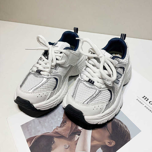 حذاء رياضي اولاد