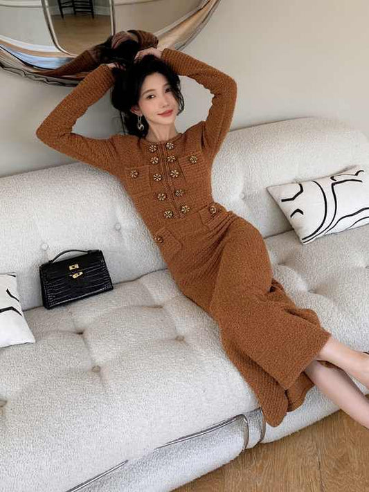 فستان نسائي طويل