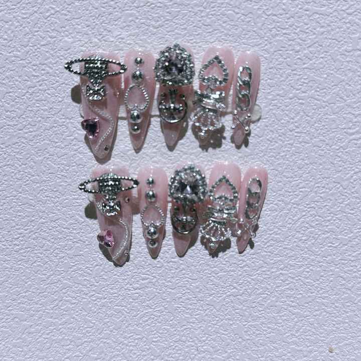 artificial nails
