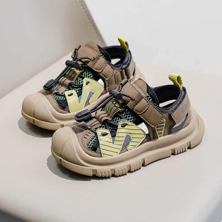 Unisex Breathable Mesh Walking Sandals