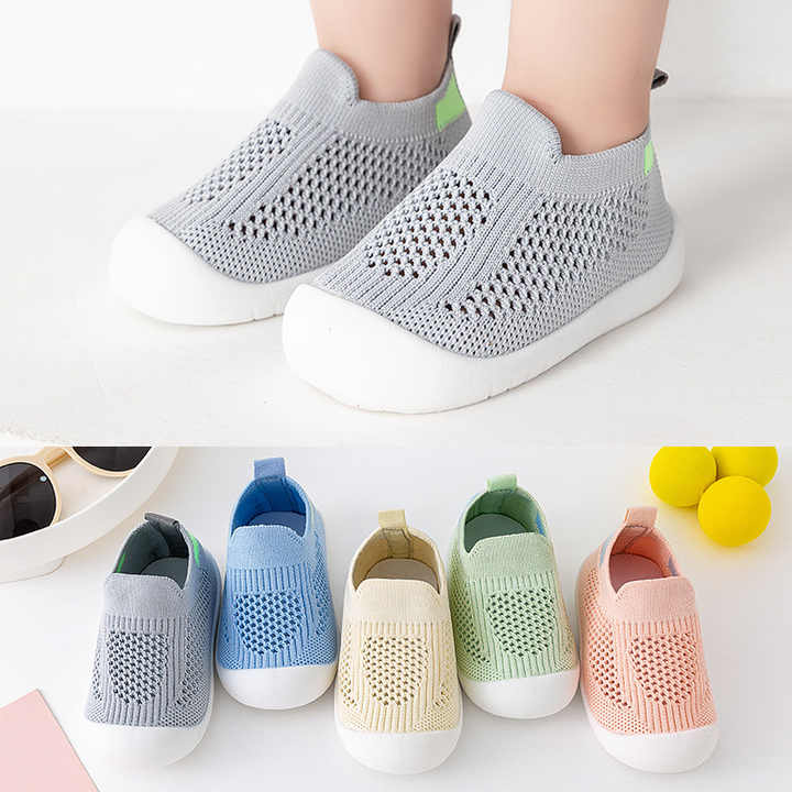 girls flat shoes