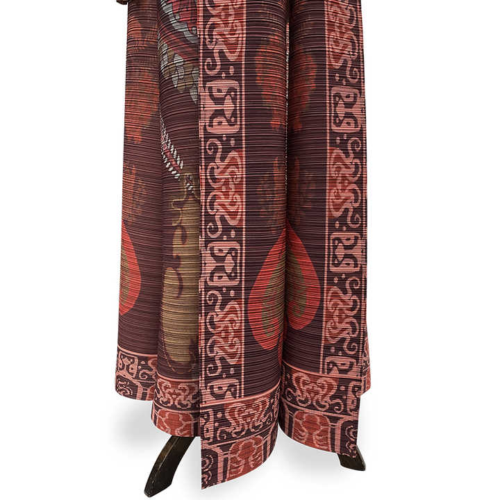 Practical and luxurious abayas