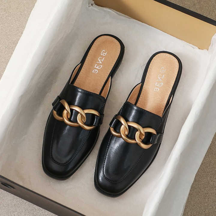 Women's shoes