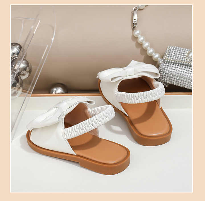 Girls' summer sandals