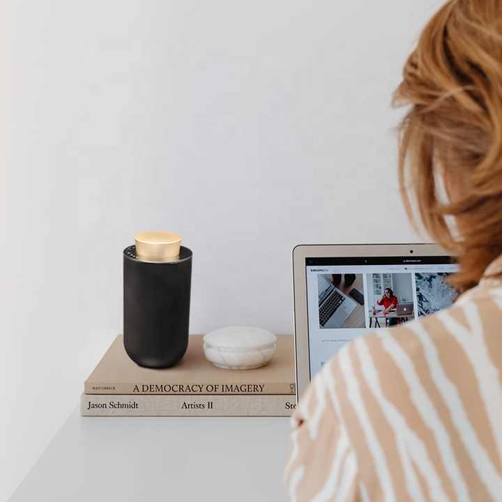 مسلزمات متنوعة موزع هواء محمول