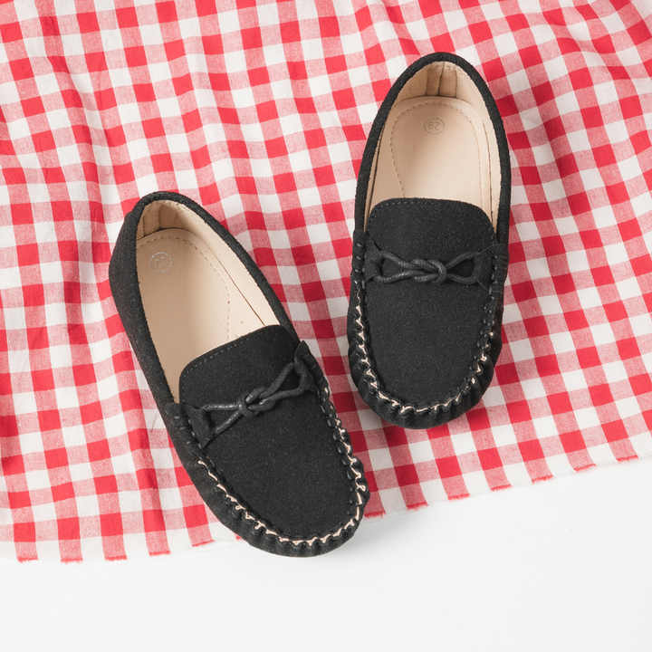 New spring and autumn shoes for boys